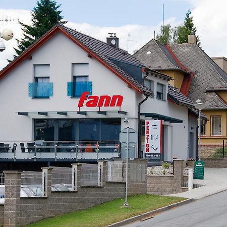 Penzion Fann Хумполец Екстериор снимка